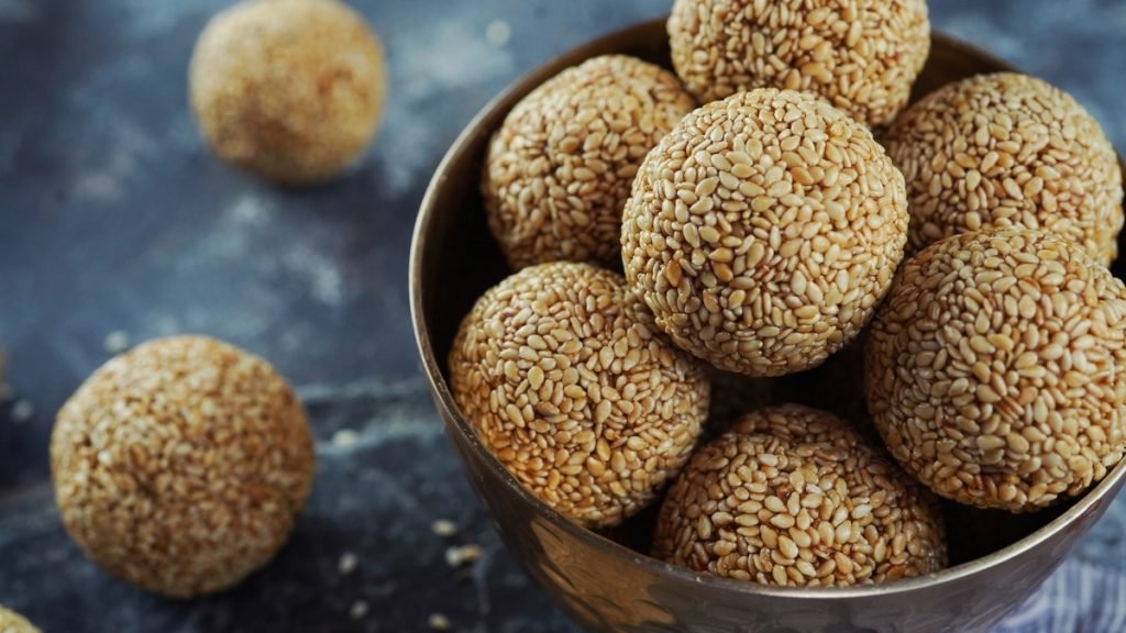 Try out these festive delights on the occasion of Makar Sankranti